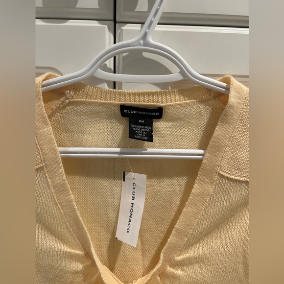 Club Monaco Yellow Vintage Sweater Size M NWT - Picture 2 of 7